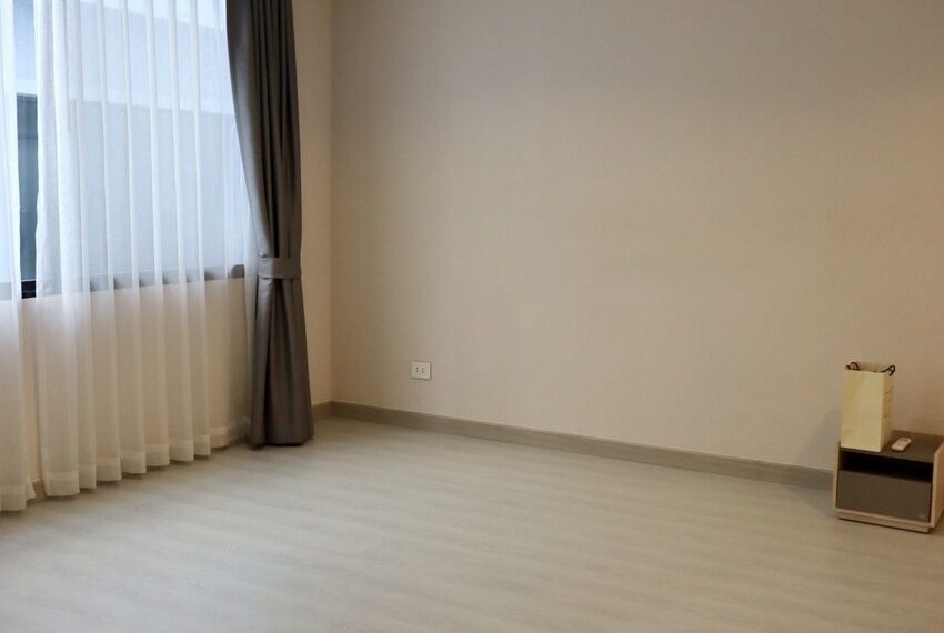 27909 Image-15