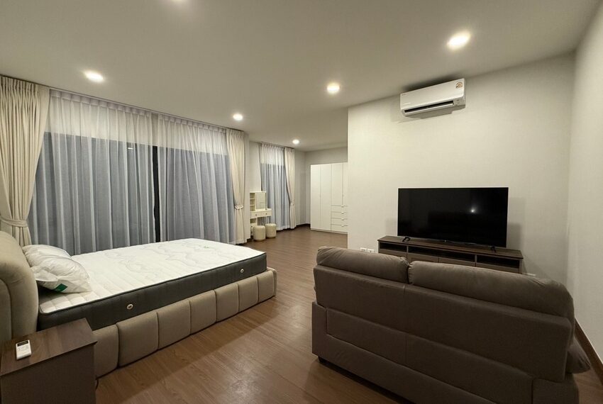 28310 Image-07