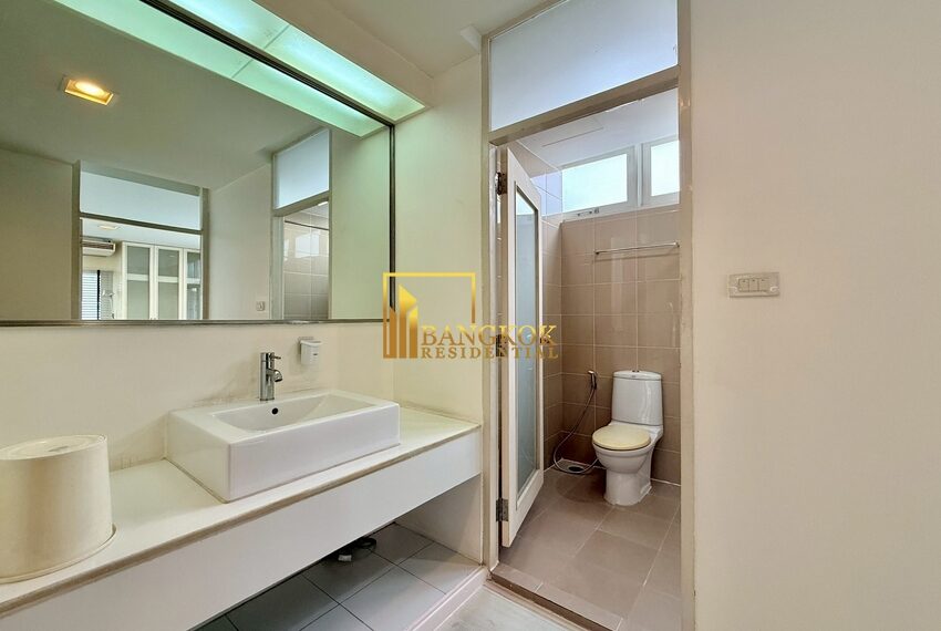 21389 Image-16