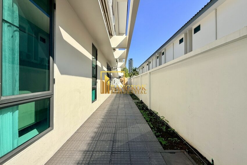 27273 Image-08