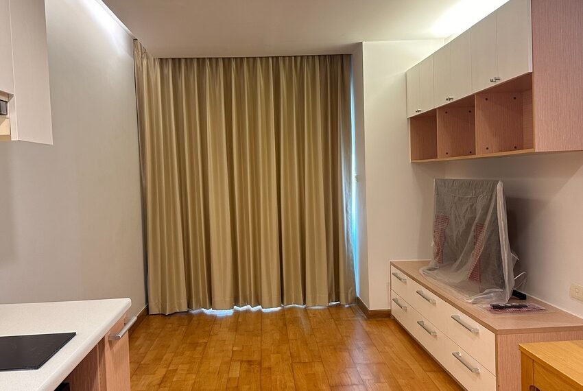 61025 Image-01