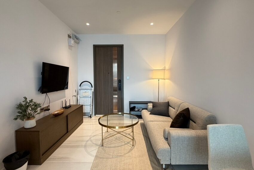 61030 Image-01