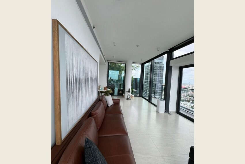 61050 Image-03