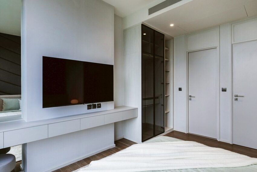61083 Image-12