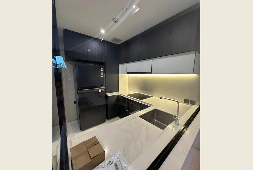 61096 Image-06