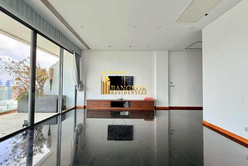 18307 Image-02
