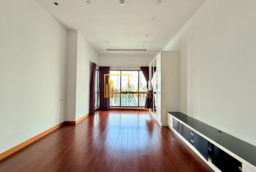 18307 Image-26