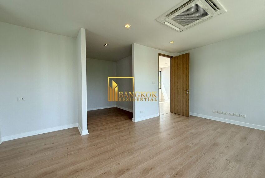 28330 Image-36