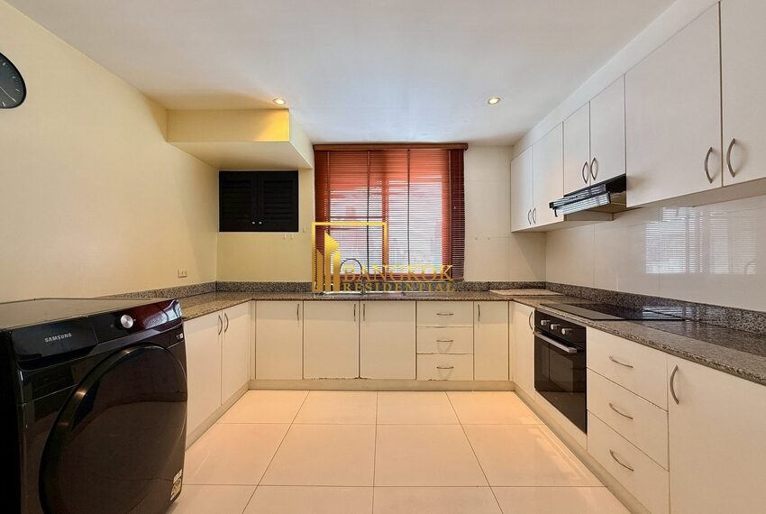 12043 Image-05