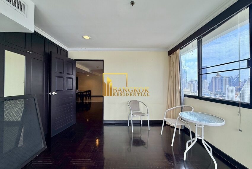 12043 Image-10