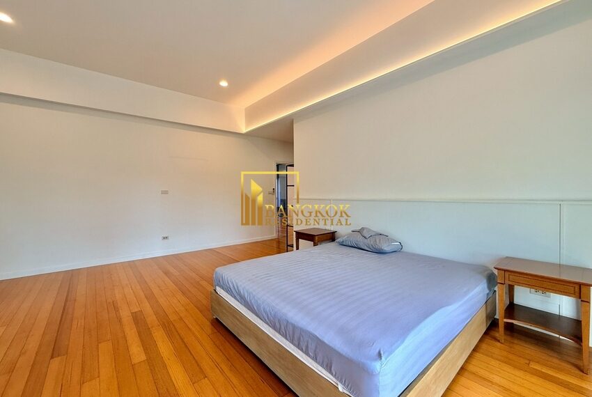 21039 Image-21