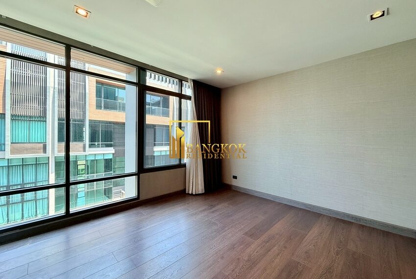 49089 Image-21