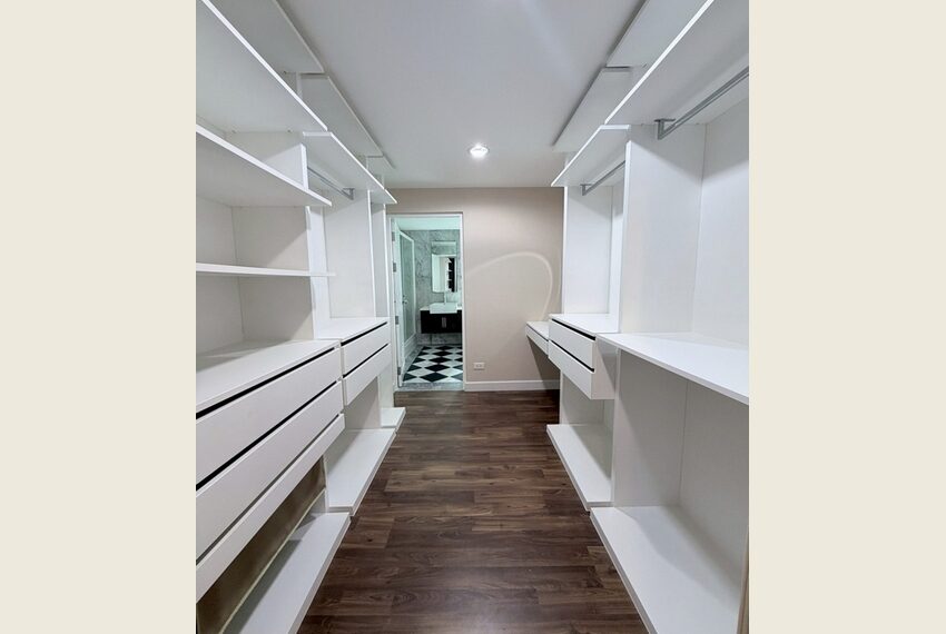 61789 Image-09