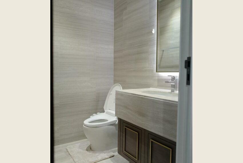 12041 Image-15