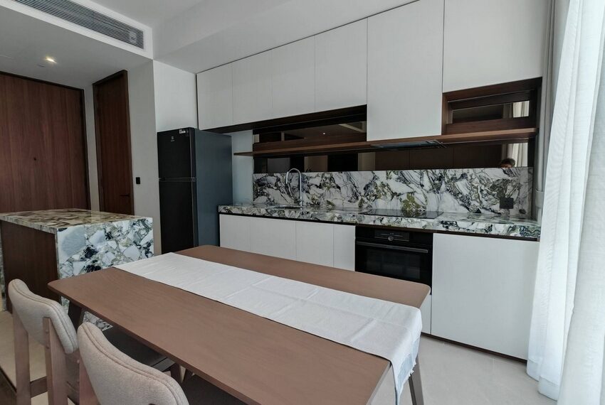 61785 Image-05