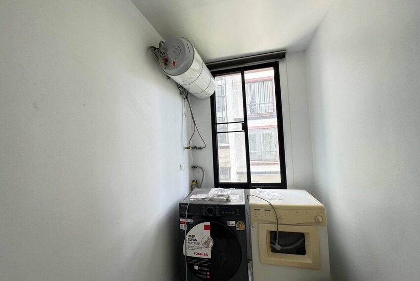 61835 Image-08