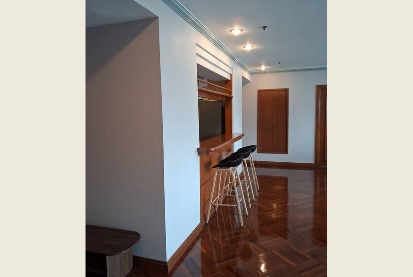 21467 Image-04