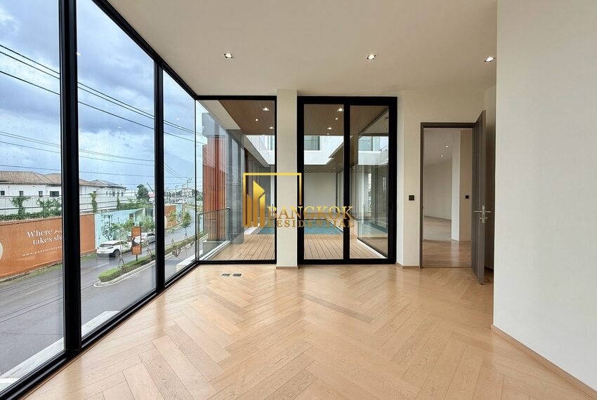 28367 Image-12