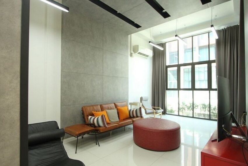 49102 Image-01