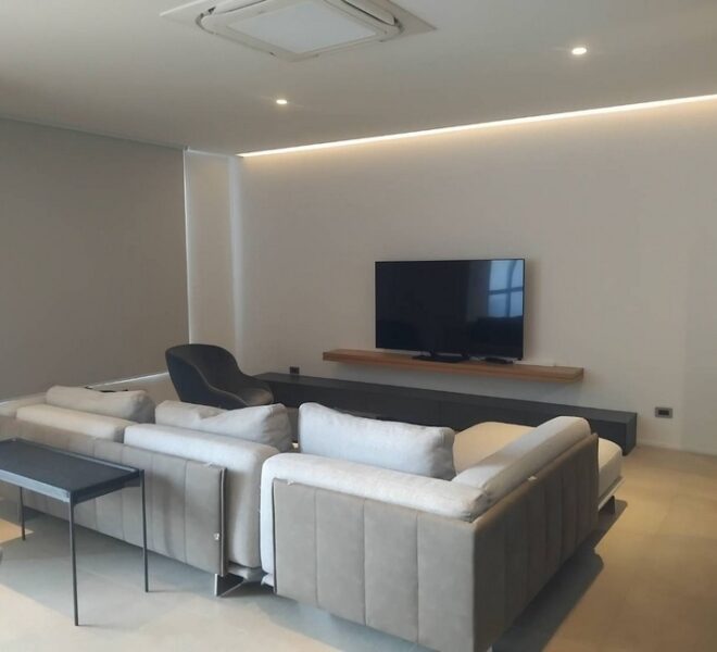 61746 Image-02