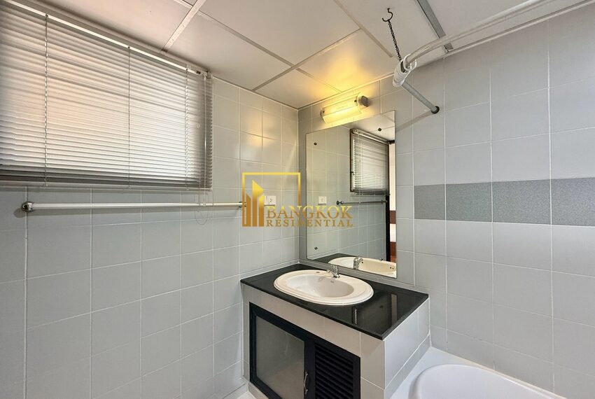 21477 Image-21