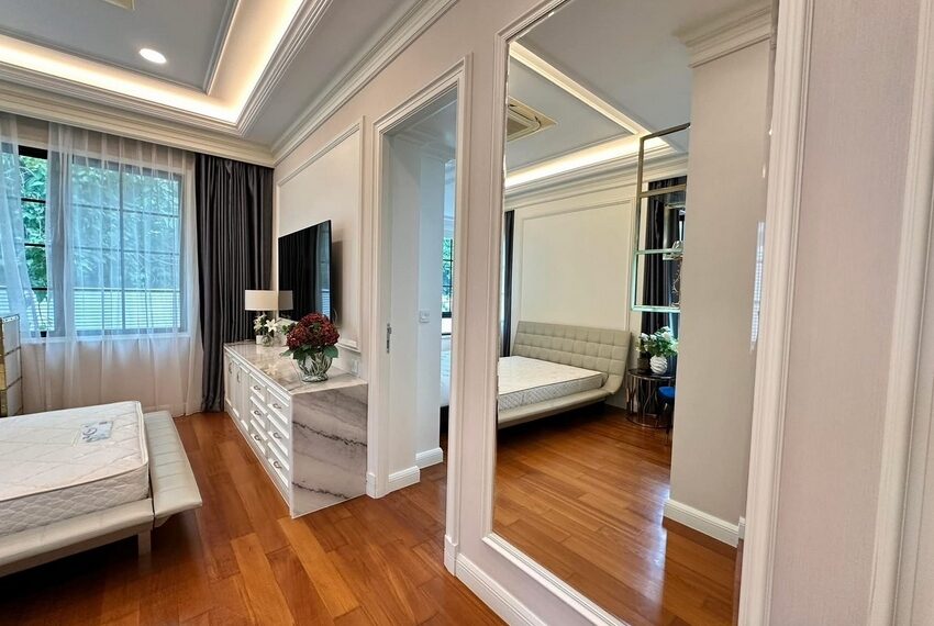28378 Image-21