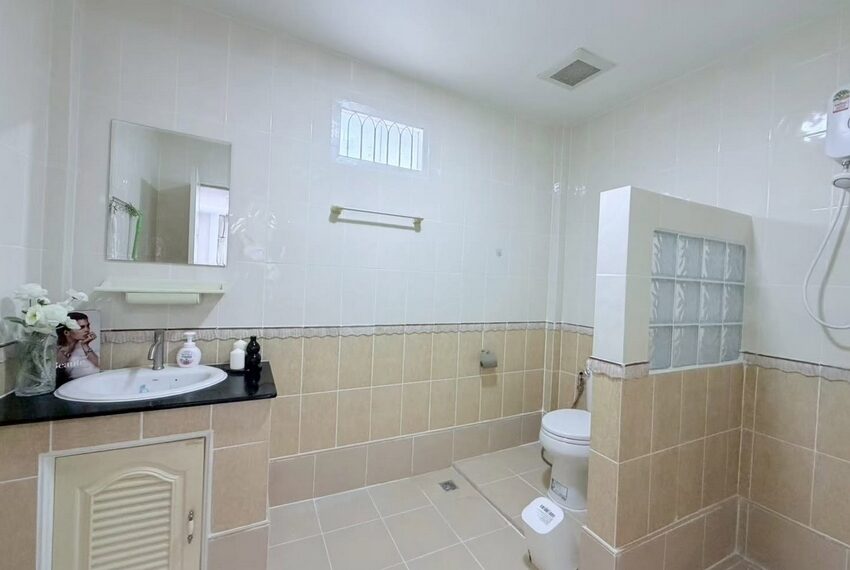 28380 Image-10