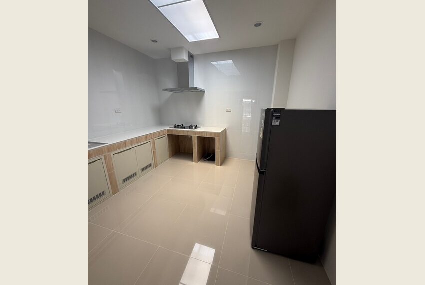 49106 Image-05