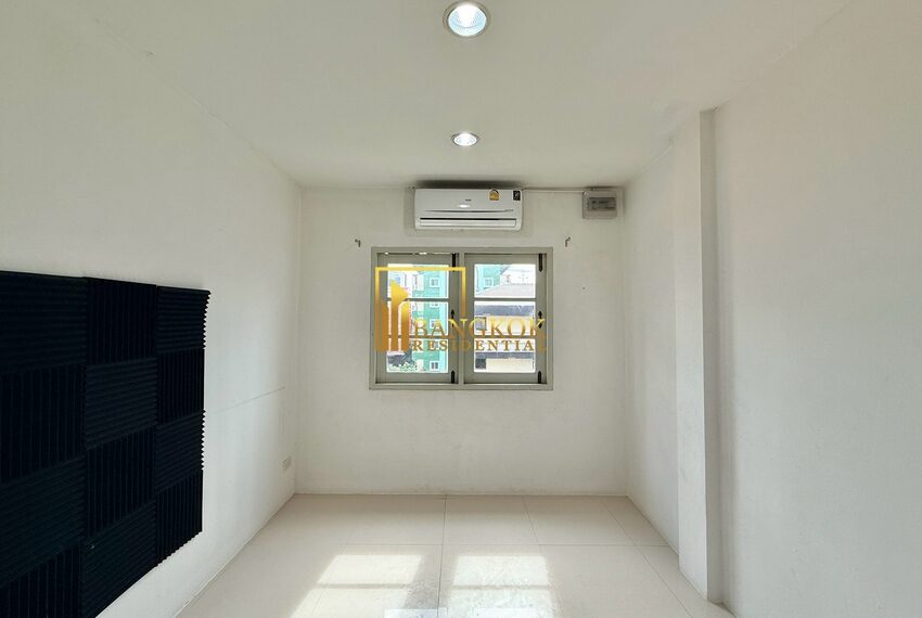 49110 Image-25